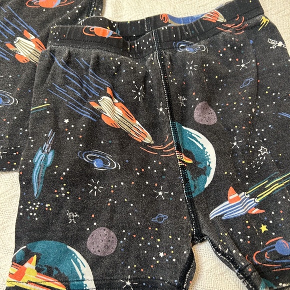 Hanna Andersson Space Pajamas - Picture 3 of 13